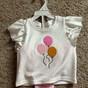 White Ruffle Sleeve Top with Balloon Design